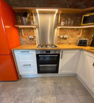 Photo 10- click for photo gallery